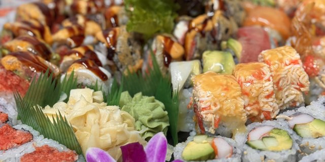 Sushi Party Platter