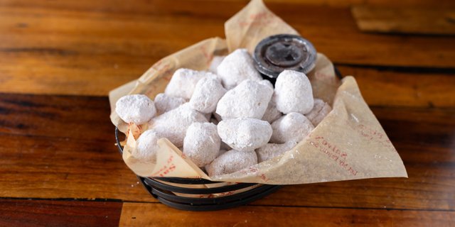 Zeppole