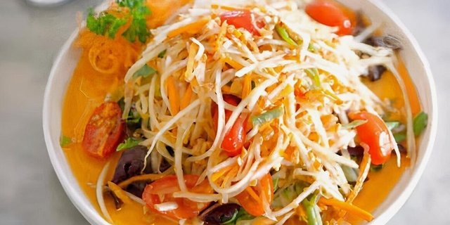 Green Papaya Salad