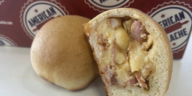 Bacon Mac & Cheese Kolache