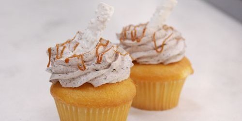 Golden Oreo Cupcake - Yellow Sponge