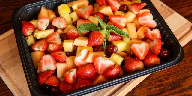 Seasonal Fruit Bowl