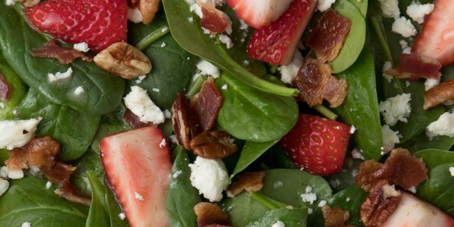Seasonal Spinach Salade Bistro Box