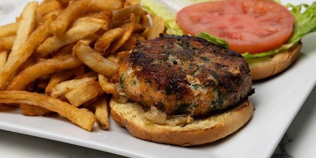 Salmon Burger