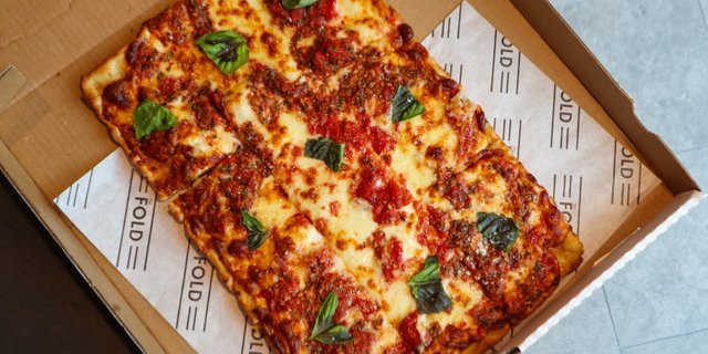 Grandma Pizza