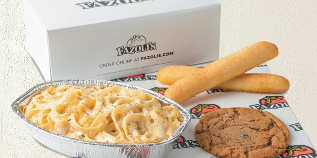 Baked Fettuccine Alfredo-Pasta Box Lunch