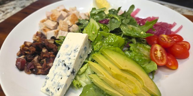 Gluten Free Two Chefs Cobb Salad Lunch