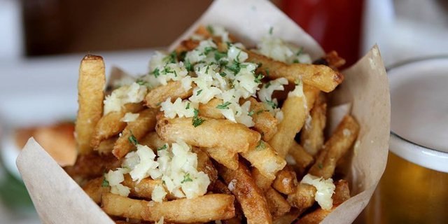 Truffled Garlic Fries