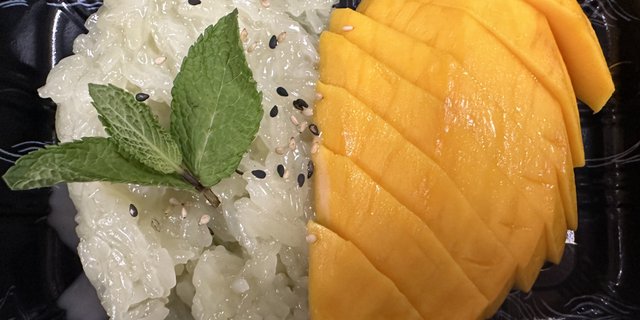 Mango & Coconut Sticky Rice
