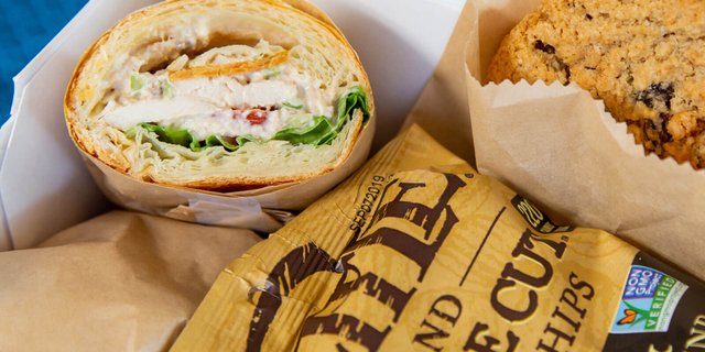 Roast Beef & Cheddar Bistro Box