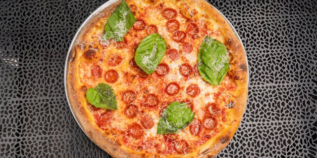 Cup N Char Pepperoni NY Pizza