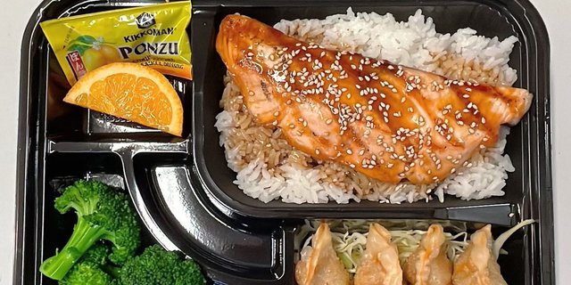 Salmon Teriyaki & Pork Gyoza Bento Box