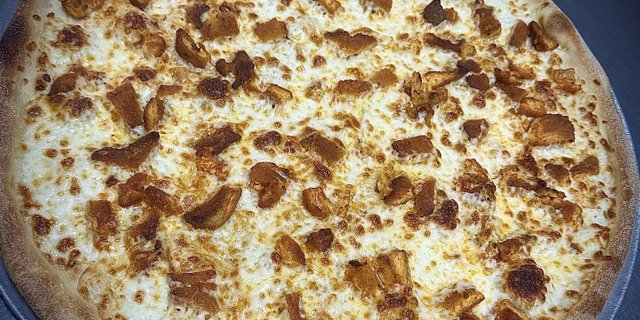 Bacon Chicken Ranch Pizza