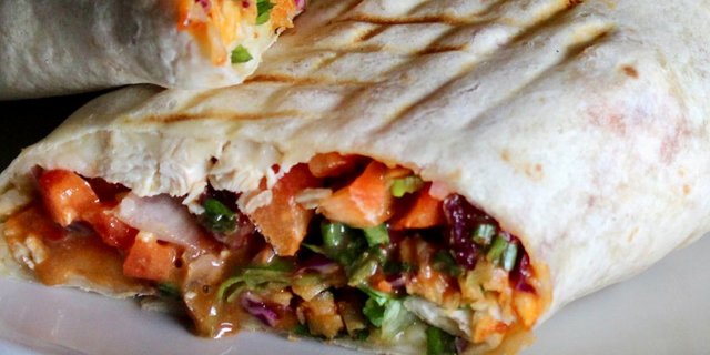 Thai Chicken Wrap