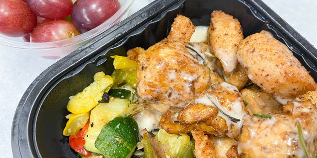 Chicken & Veggies Box Lunch