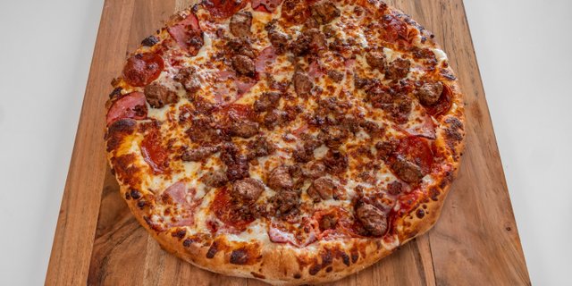 All The Meats Pizza