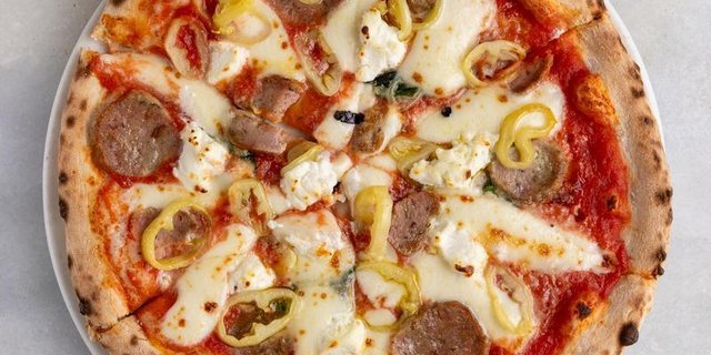 Spicy Meatball Pizza