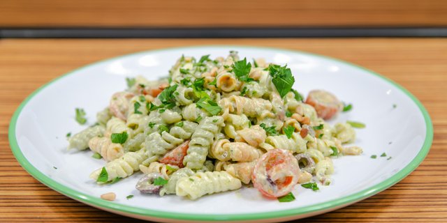 Pesto Pasta Salad