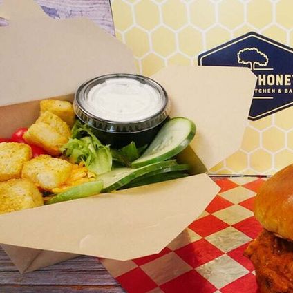 Classic Chicken Sandwich Lunch Box