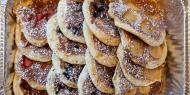 Mini Fruit Pancakes Combo