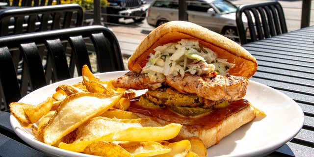 Salmon Sammie