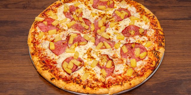 Hawaiian Paradise Pizza