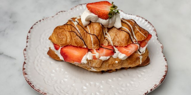 Strawberry Croissant