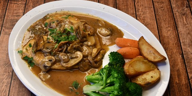 Chicken Marsala