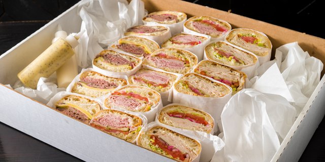 20 Half Sandwiches