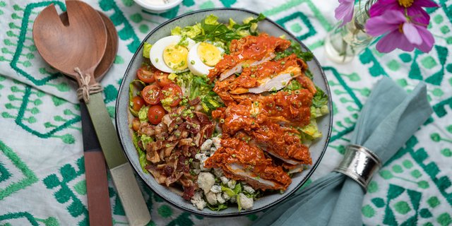 Buffalo Chicken Salad Boxed Lunch