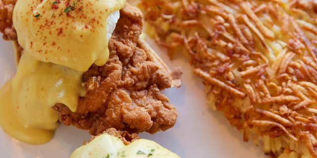 Chicken & Waffle Benedict