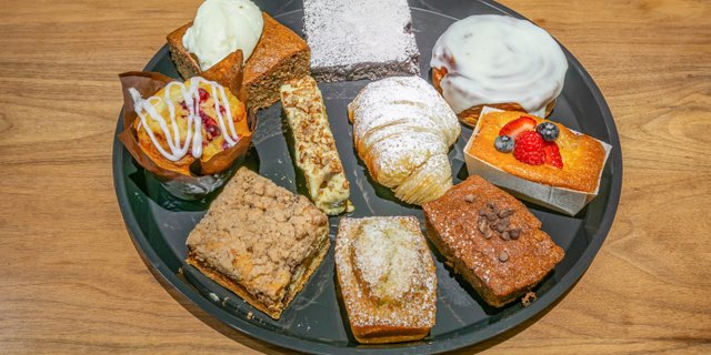 Pastry Tray
