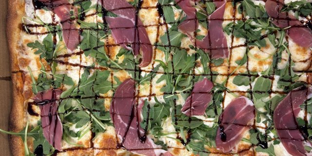 Prosciutto Glaze Pizza