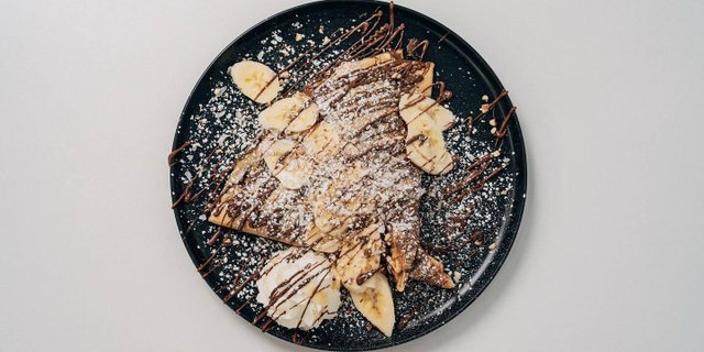 Nutella & Banana Crepe