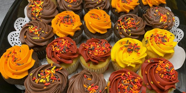 Harvest Season Cupcakes