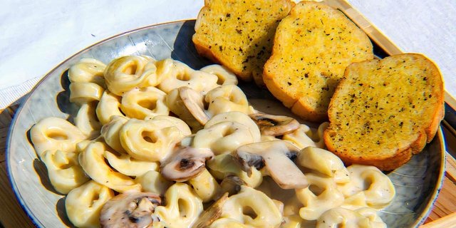 Cheese Tortellini