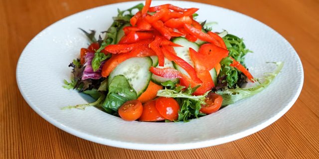 Mixed Green Salad