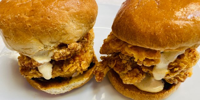 Chef Brian's Golden Fried Chicken Sliders