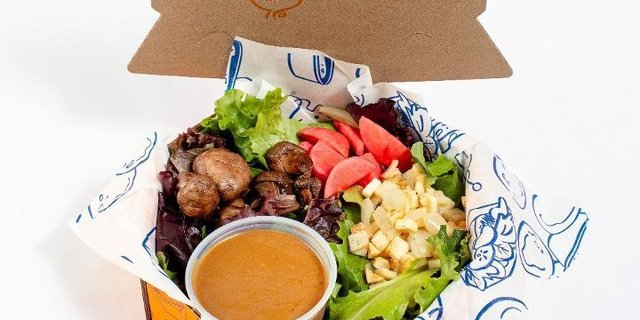 Organic Mixed Green Salad