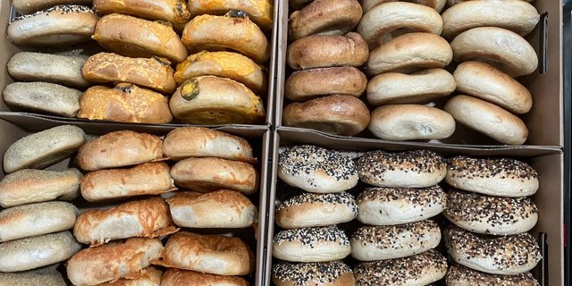 Sourdough Bagels