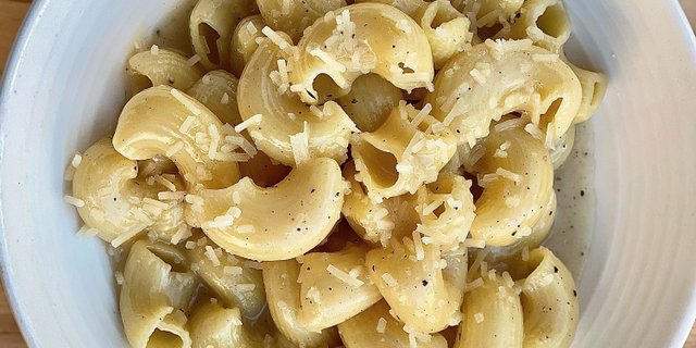Cacio e Pepe Tray