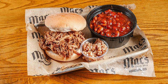Pulled Pork Sandwich Boxed Lunch