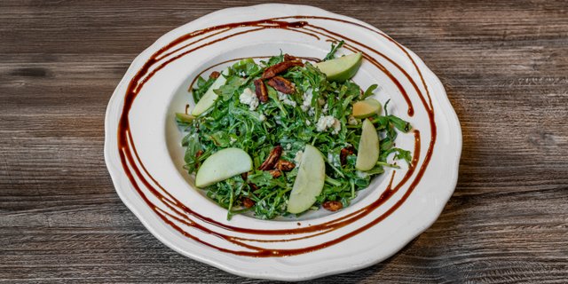 Apple Gorgonzola Salad