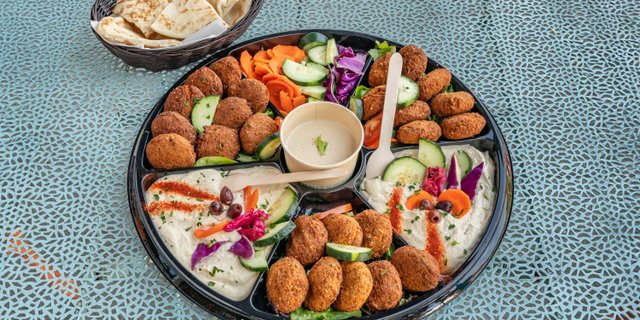 Humm-Baby! Falafel Tray