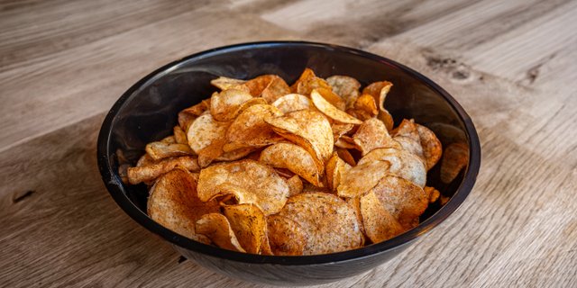 House-made Potato Chip Bowl