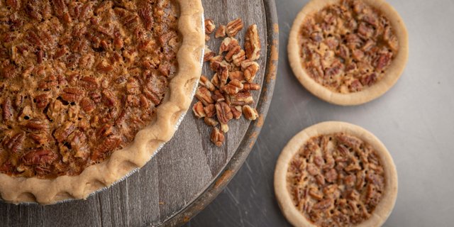 Nanny's Pecan Pie