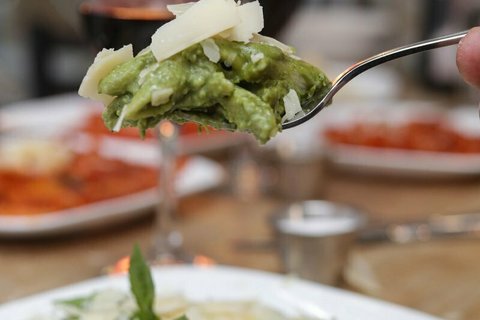Pesto Hot Pasta
