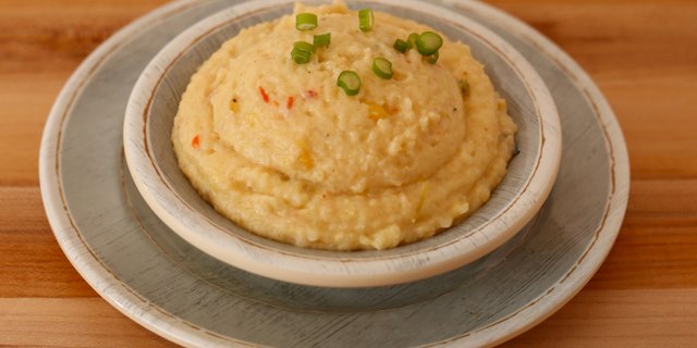 Roasted Corn & Cheddar Grits