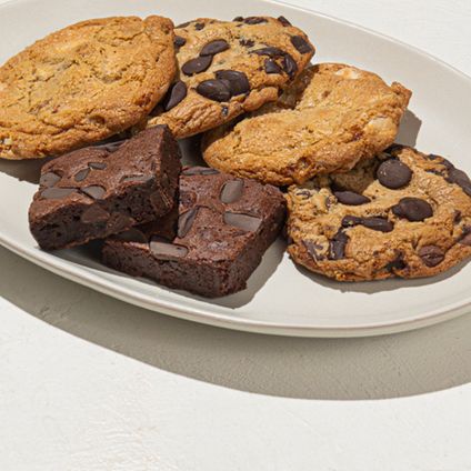 2 Dozen Assorted Desserts