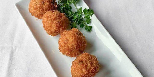 Crispy Shrimp Balls